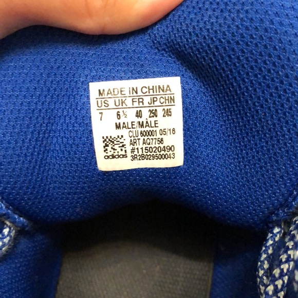 Fairly new basketball shoes, Size 7 men’s - Picture 5 of 6